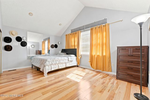 11 Carlisle Court, Old Bridge, NJ 08857