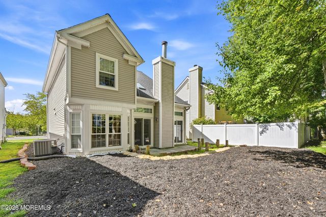 11 Carlisle Court, Old Bridge, NJ 08857