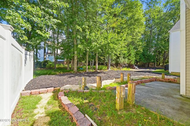 11 Carlisle Court, Old Bridge, NJ 08857