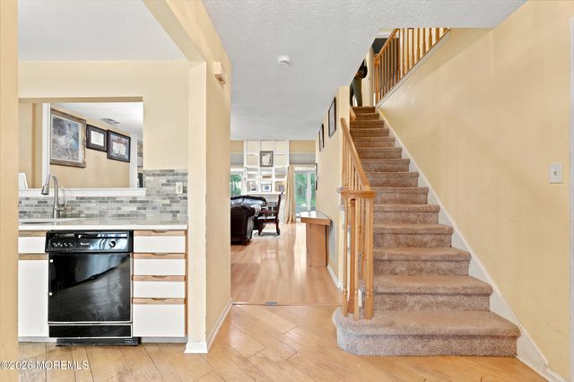 11 Carlisle Court, Old Bridge, NJ 08857