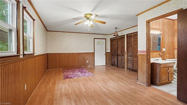 132 Cedarwood Drive, Eden, NC 27288