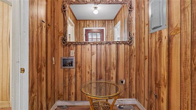 132 Cedarwood Drive, Eden, NC 27288