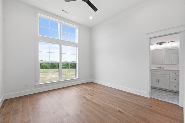 19344 Hughes Road, Garfield, AR 72732