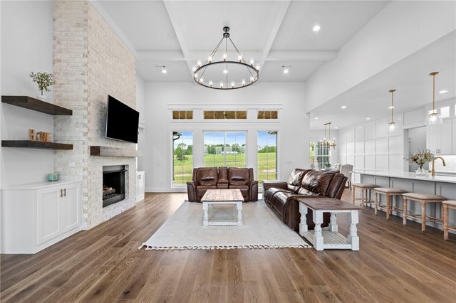 19344 Hughes Road, Garfield, AR 72732