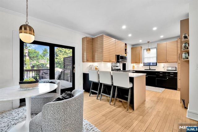 140 Belford Avenue, Rutherford, NJ 07070