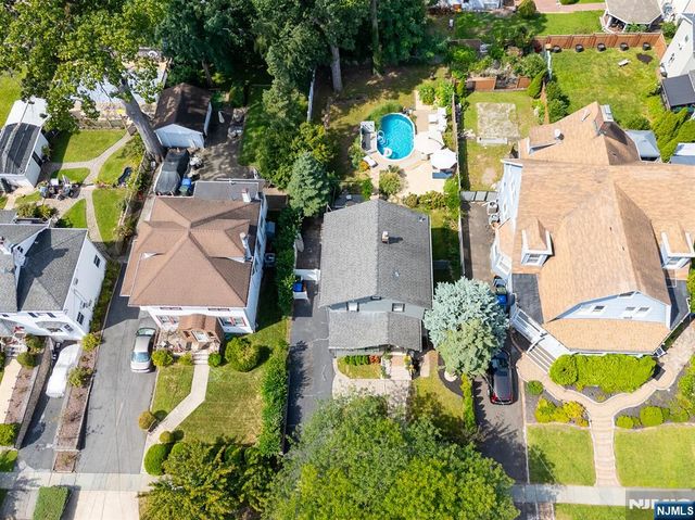 140 Belford Avenue, Rutherford, NJ 07070