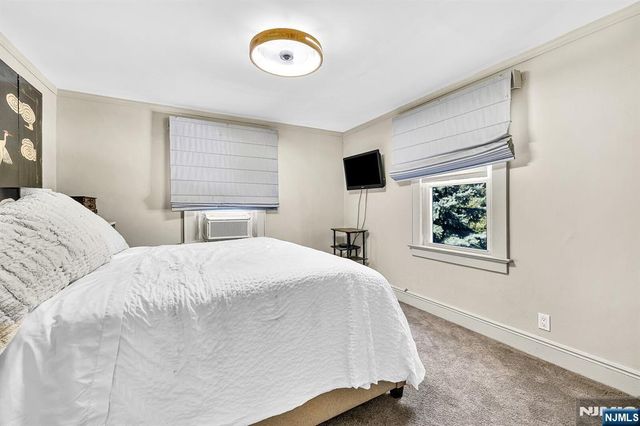 140 Belford Avenue, Rutherford, NJ 07070