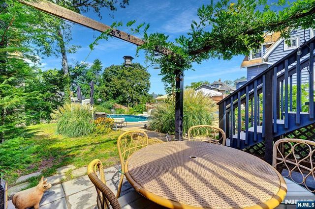140 Belford Avenue, Rutherford, NJ 07070
