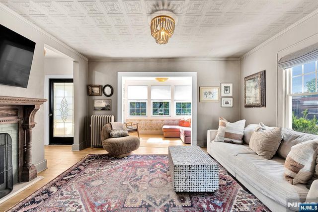 140 Belford Avenue, Rutherford, NJ 07070