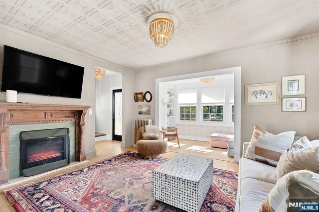 140 Belford Avenue, Rutherford, NJ 07070