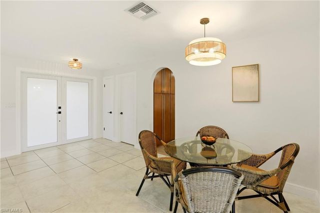 339 Landmark ST, Marco Island, FL 34145