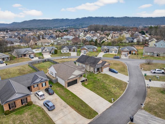 8279 Bluegill Circle, Ooltewah, TN 37363