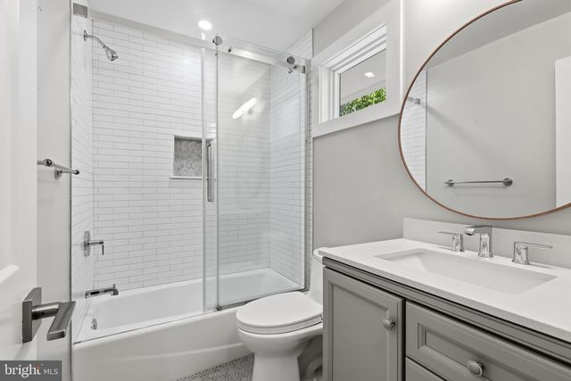 1003 COLLINGWOOD RD, Alexandria, VA 22308