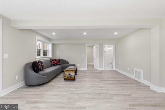 1003 COLLINGWOOD RD, Alexandria, VA 22308
