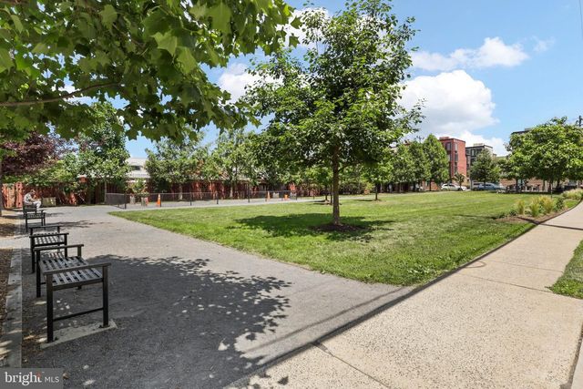 1003 COLLINGWOOD RD, Alexandria, VA 22308