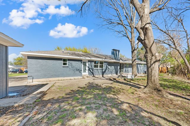 8420 Bellingham Drive, Dallas, TX 75228