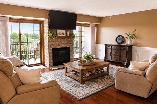14130 Sheffield Drive 303, Homer Glen, IL 60491