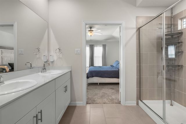 3505 Kingsview Drive, Denton, TX 76207