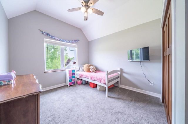 3990 W EARTHROCK ROAD, Appleton, WI 54913