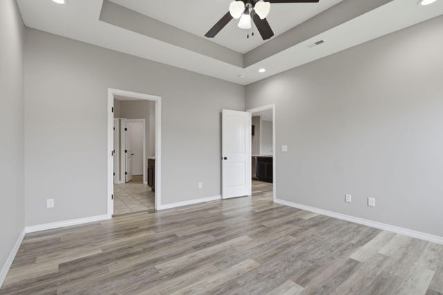 3103 N Albertha Avenue, Springfield, MO 65803