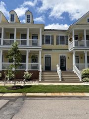 534 Constitution Street 42, Canton, MI 48187