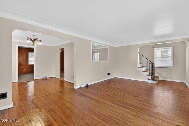 3935 Grantley Road, Toledo, OH 43613