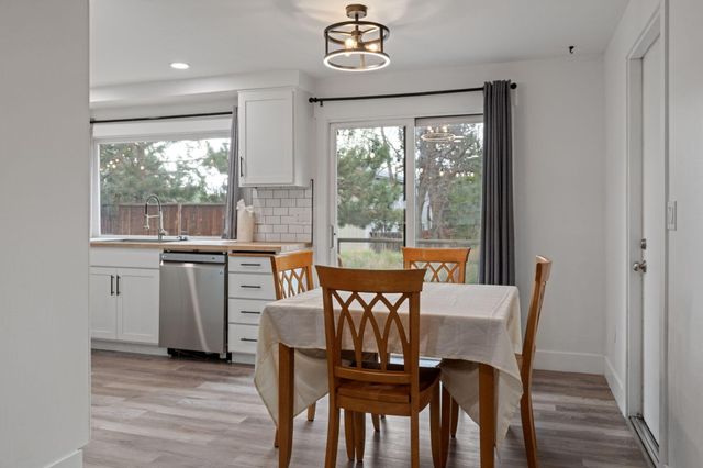 63617 High Standard Drive, Bend, OR 97701