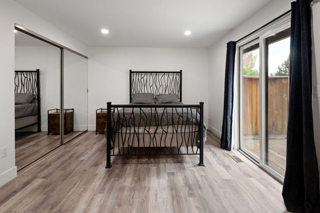 63617 High Standard Drive, Bend, OR 97701