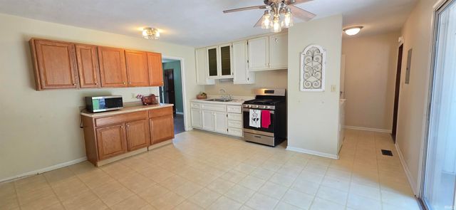 4308 Keck Avenue, Evansville, IN 47715