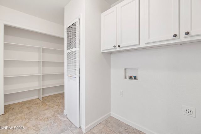 387 Rue De La Rouge, Sparks, NV 89434