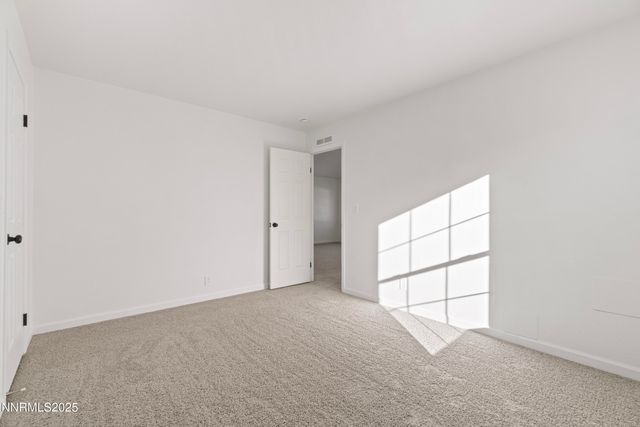 387 Rue De La Rouge, Sparks, NV 89434