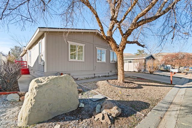 387 Rue De La Rouge, Sparks, NV 89434