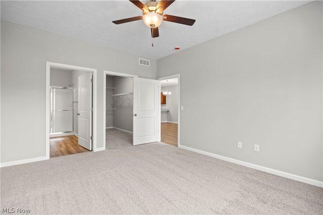 556 Eldemire Lane, Elyria, OH 44035