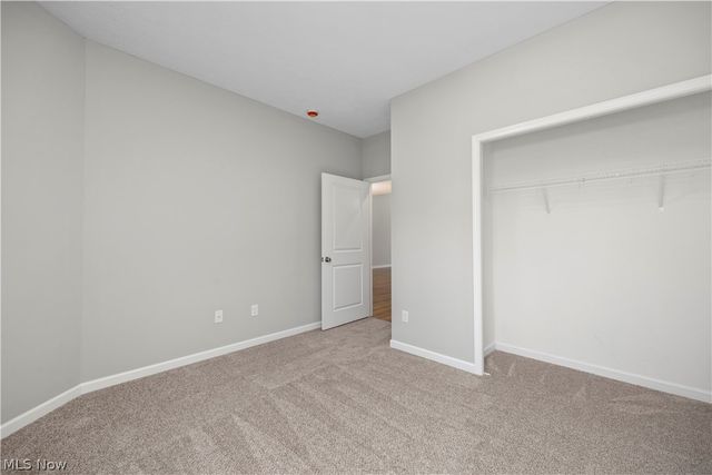 556 Eldemire Lane, Elyria, OH 44035