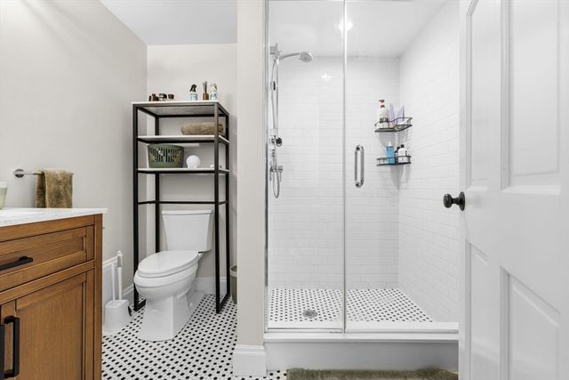 159 Salem 4, Boston, MA 02113