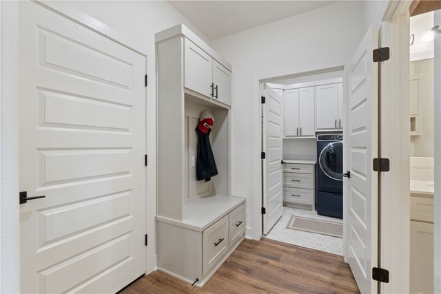 1150 S Liberty Drive, Fayetteville, AR 72701