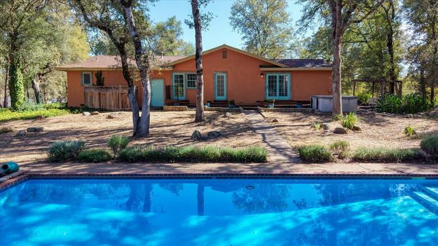 18088 Gray Oak Ct, Rough And Ready, CA 95975