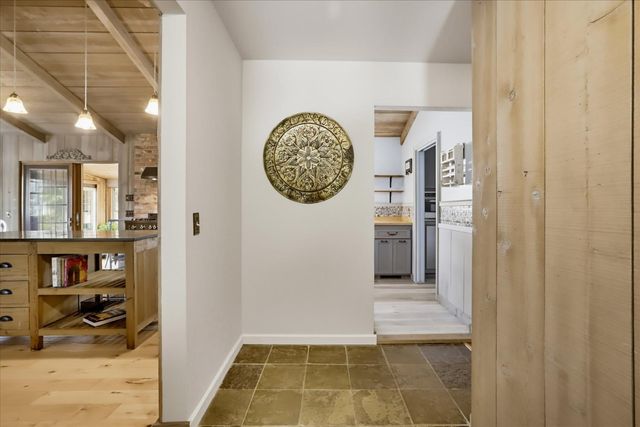 18088 Gray Oak Ct, Rough And Ready, CA 95975
