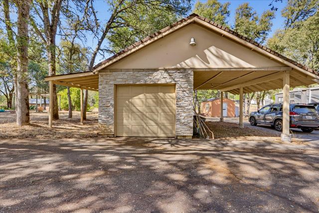 18088 Gray Oak Ct, Rough And Ready, CA 95975