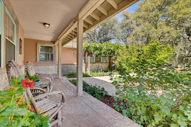 18088 Gray Oak Ct, Rough And Ready, CA 95975