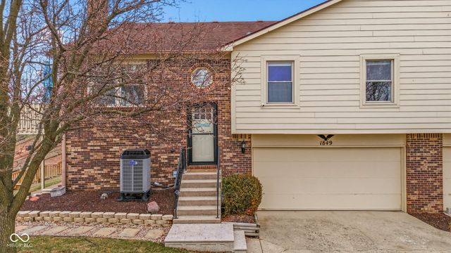 1849 Crystal Bay East Drive, Plainfield, IN 46168
