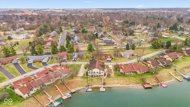 1849 Crystal Bay East Drive, Plainfield, IN 46168