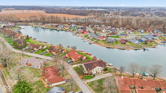 1849 Crystal Bay East Drive, Plainfield, IN 46168