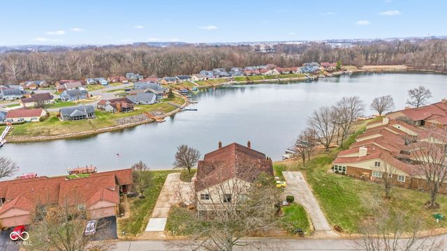 1849 Crystal Bay East Drive, Plainfield, IN 46168