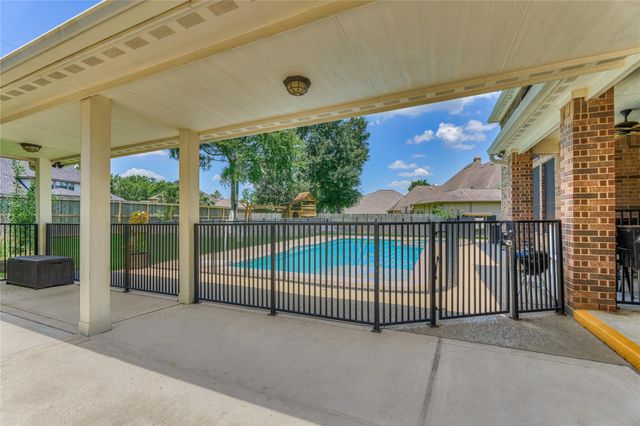40519 Manor Drive, Magnolia, TX 77354