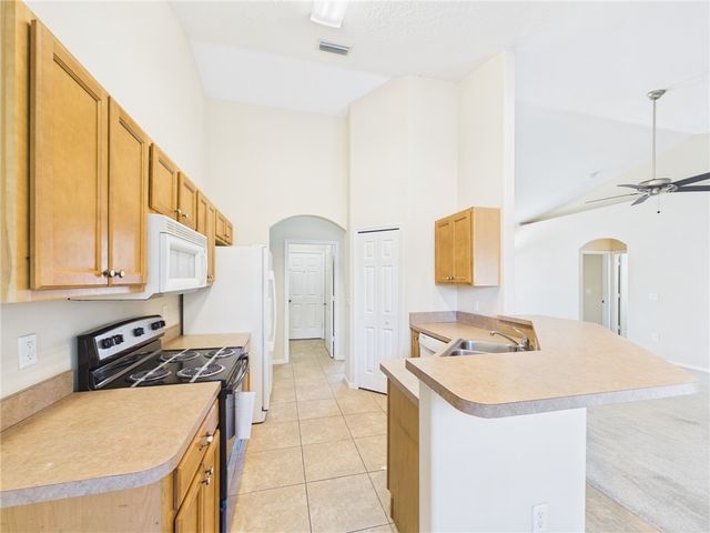 462 Lloyd Street, Sebastian, FL 32958