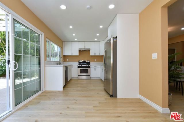16511 Halsey Street, Granada Hills (los Angeles), CA 91344
