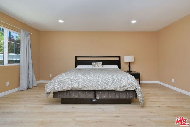 16511 Halsey Street, Granada Hills (los Angeles), CA 91344