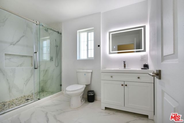 16511 Halsey Street, Granada Hills (los Angeles), CA 91344