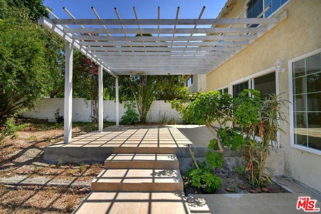 16511 Halsey Street, Granada Hills (los Angeles), CA 91344